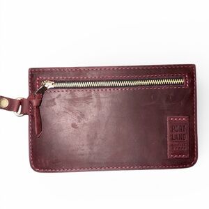 PORTLAND LEATHER Adriana Pouch Merlot